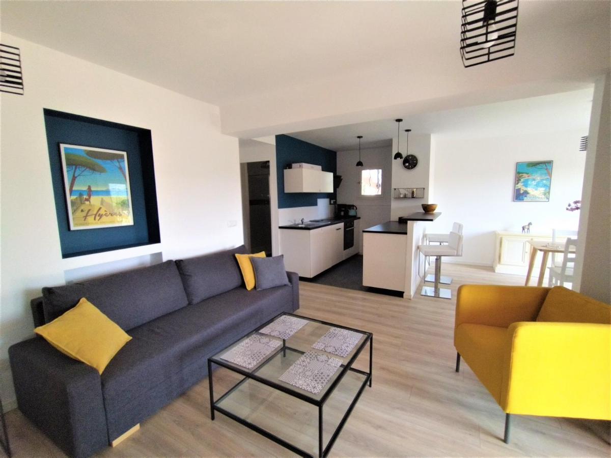 Superbe Bas De Villa 80 M2 Piscine Privee Reservee Aux Vacanciers Avec Vue Magnifique 6 Couchages La Londe-les-Maures Extérieur photo