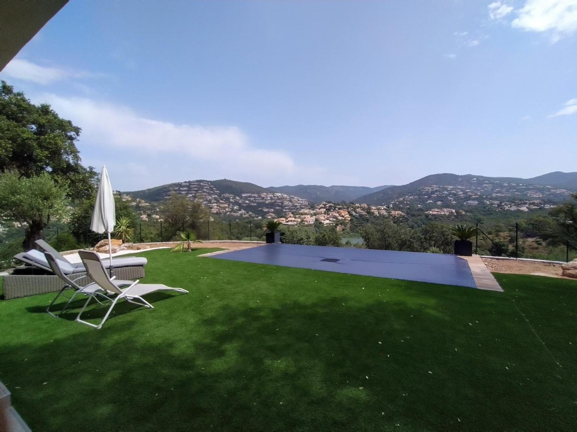 Superbe Bas De Villa 80 M2 Piscine Privee Reservee Aux Vacanciers Avec Vue Magnifique 6 Couchages La Londe-les-Maures Extérieur photo